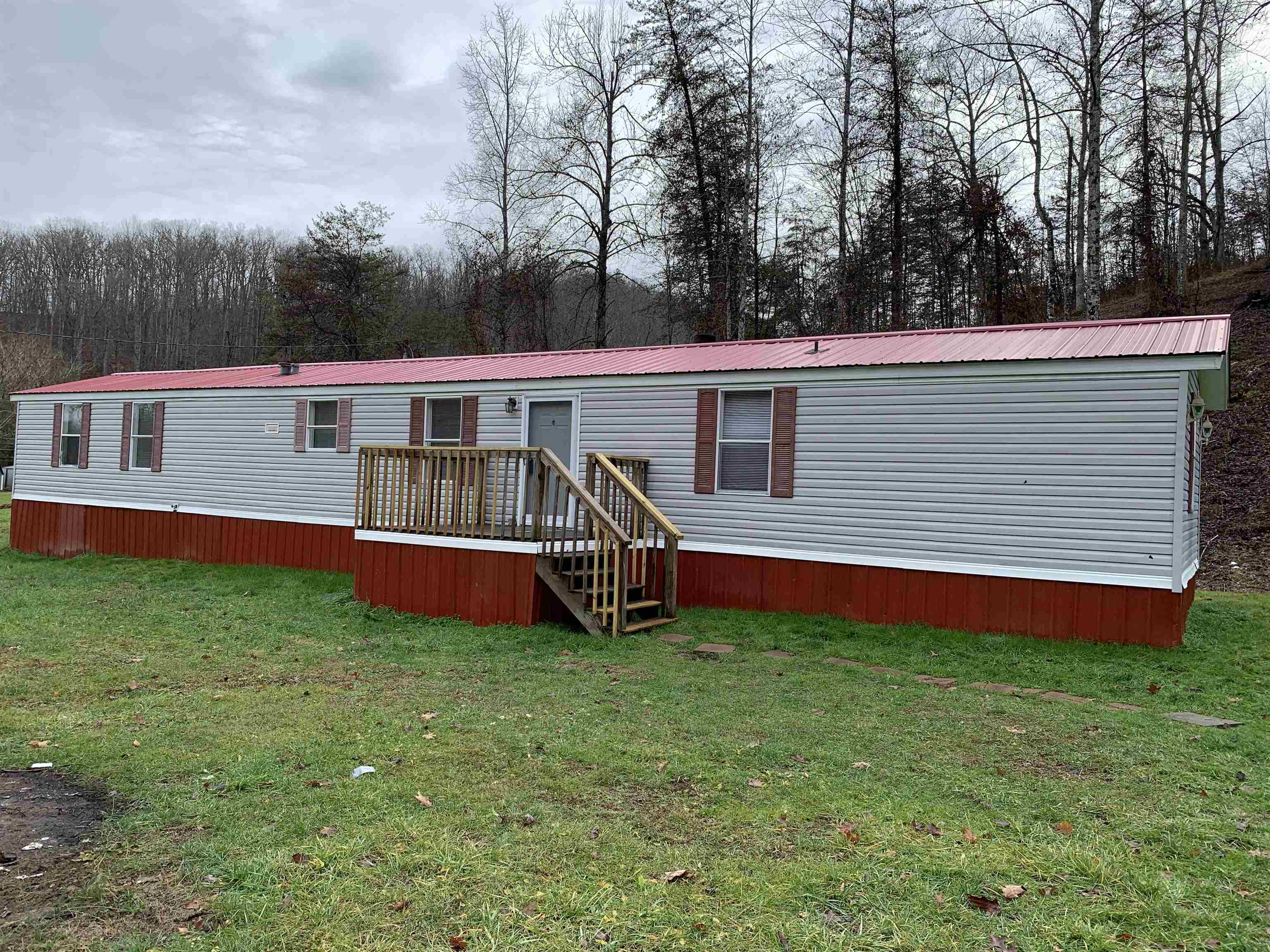 1336 Canoe Run Road Grayson, KY 41143 - Photo 2 of 13