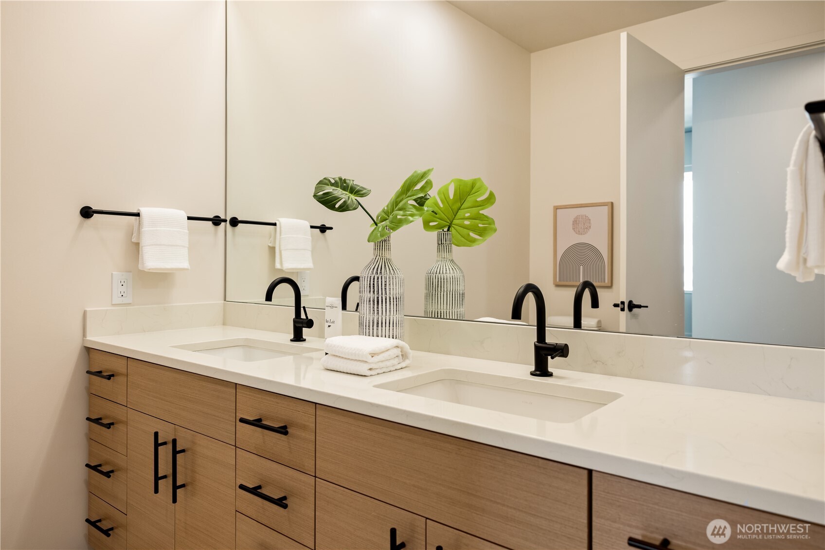2315 4th Avenue, Unit 2803 Seattle, WA 98121 - Photo 19 of 21