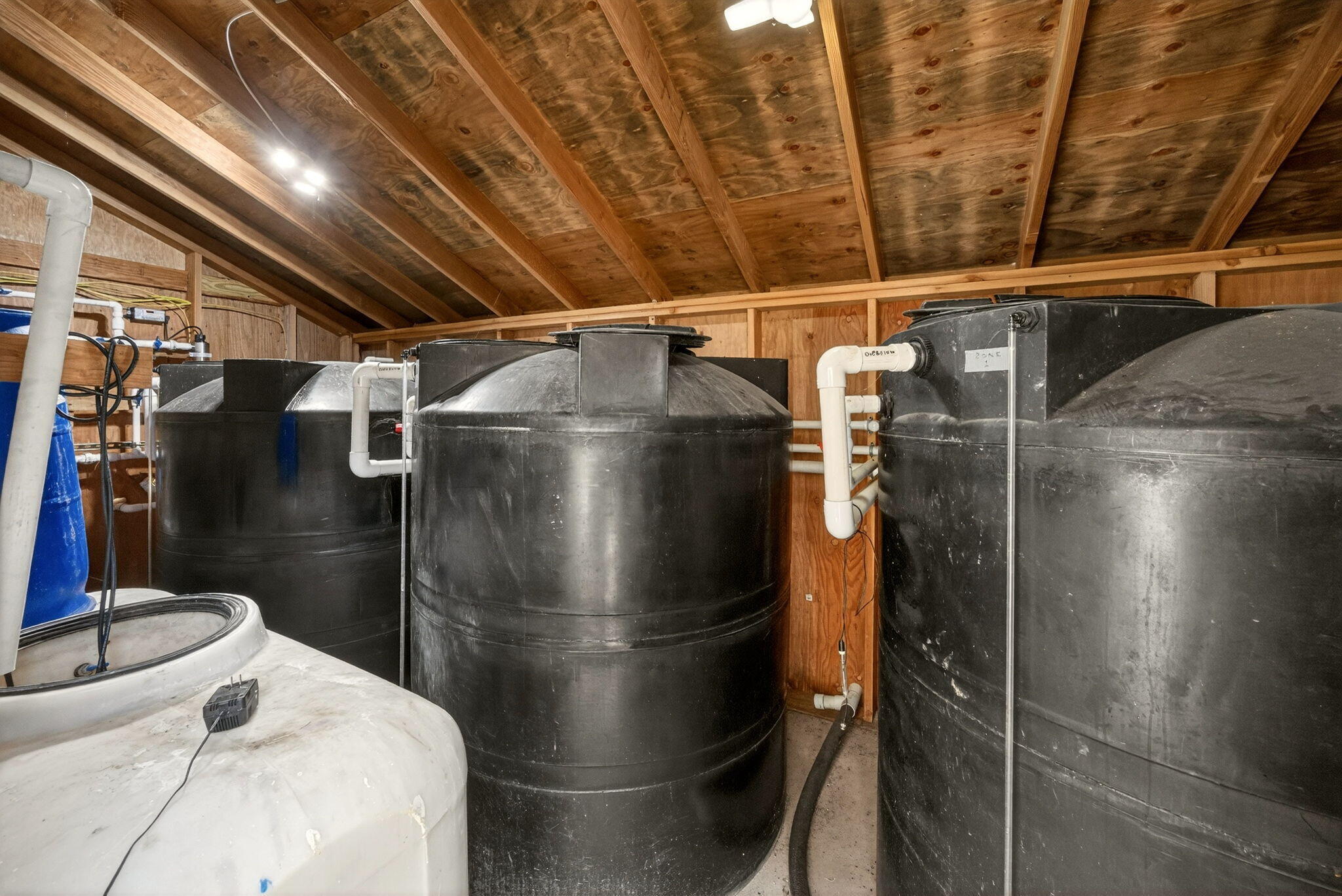 320 Caves Camp Road Williams, OR 97544 - Photo 41 of 101 ApxCCR00066