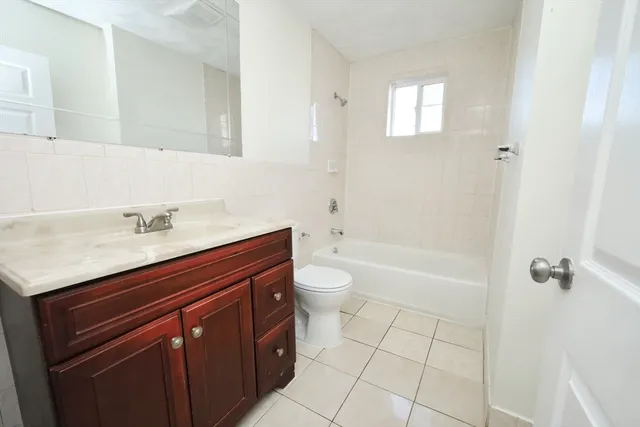 $3,150 | 488 Pleasant Street, Unit 1, Malden, MA 02148