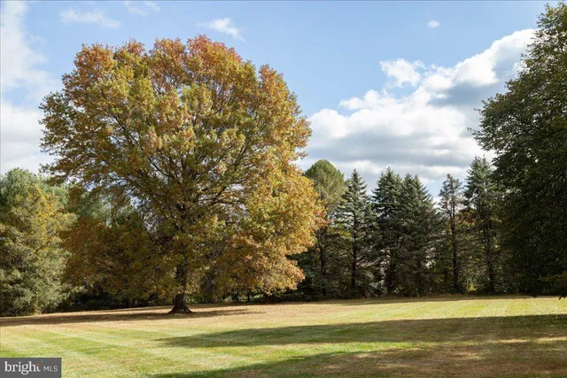 $1,390,000 | 5978 Shetland Drive, Doylestown, PA 18902