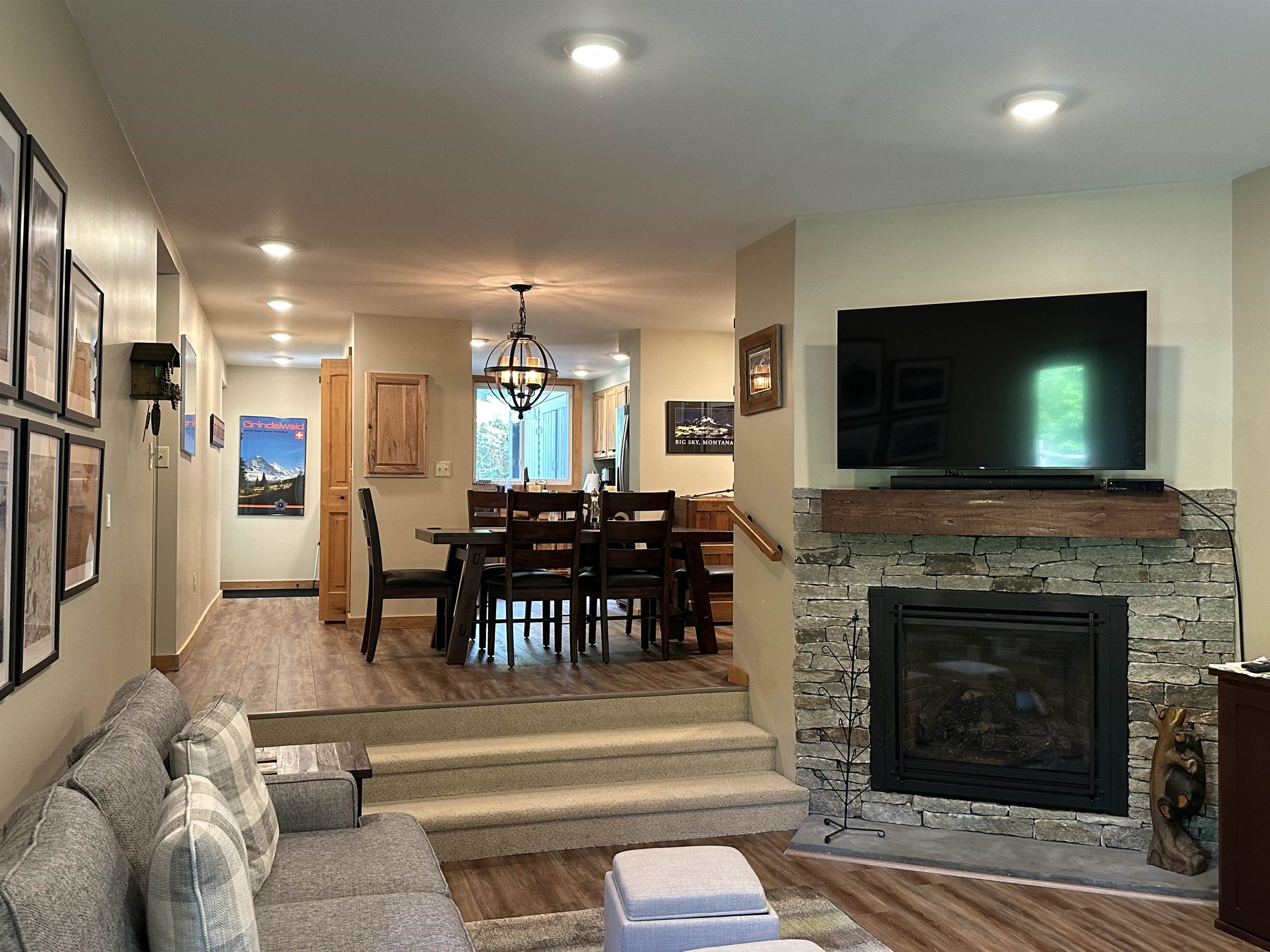 8 Emerson Way, Unit F1 Waterville Valley, NH 03215 - Photo 4 of 31
