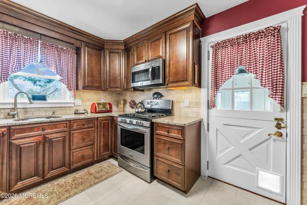 $775,000 | 66 Pemberton Avenue, Oceanport, NJ 07757