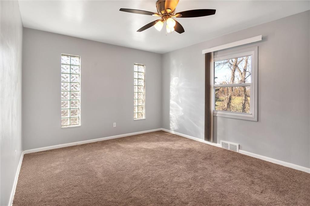3 Michigan Road Pittsburgh, PA 15235 - Photo 15 of 25 Gallery Image 15