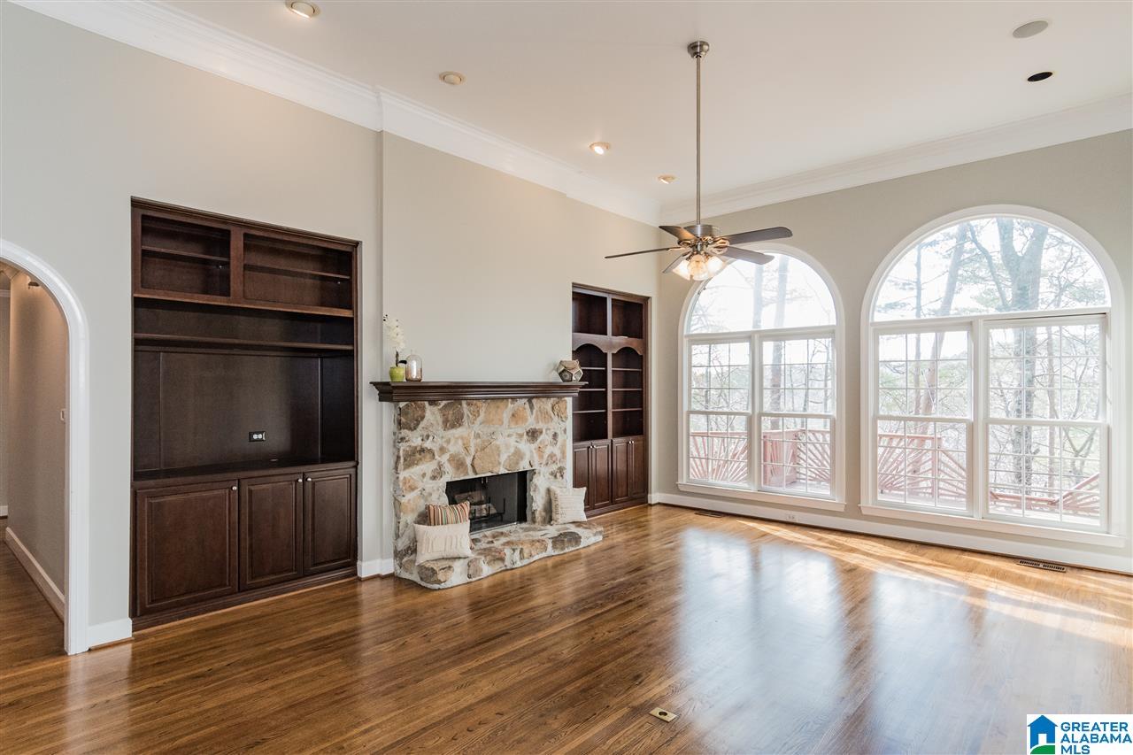 2598 Inverness Point Drive Hoover, AL 35242 - Photo 5 of 42 Gallery Image 5
