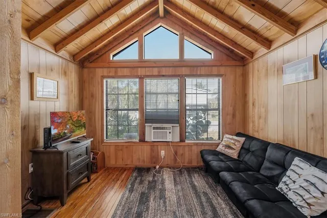 $160,000 | 825 Copeland Avenue, Unit 21, Everglades City, FL 34139