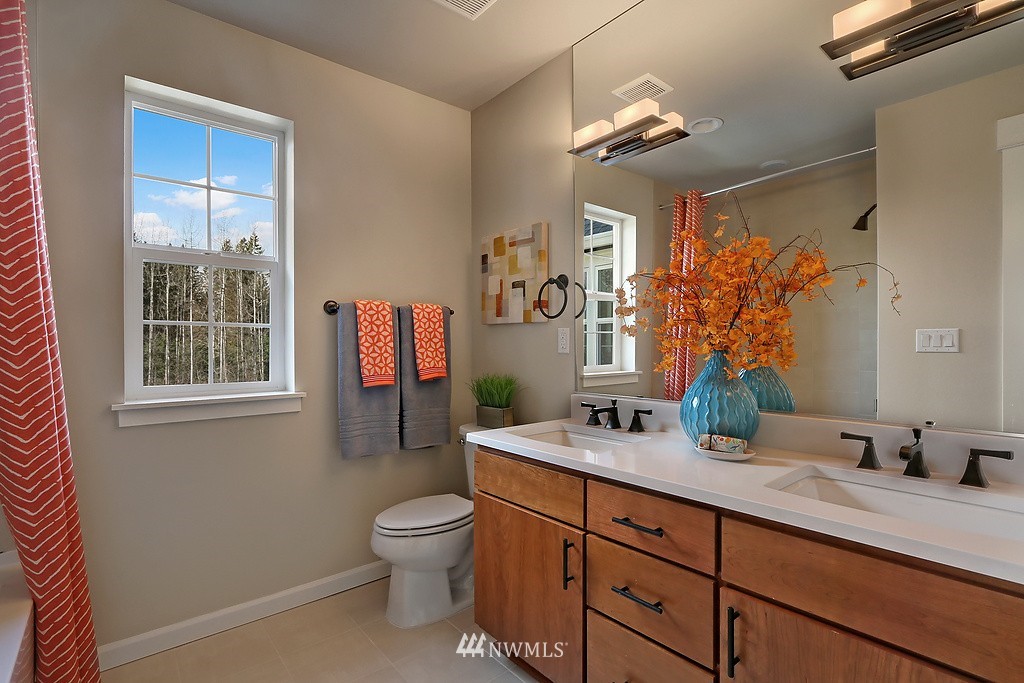 18627 45th Avenue Southeast Bothell, WA 98012 - Photo 14 of 23 Gallery Image 14