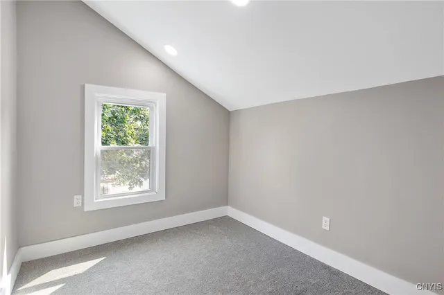 $194,900 | 246 West 5th Street, Oswego, NY 13126