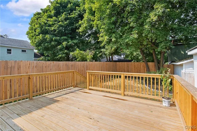 $194,900 | 246 West 5th Street, Oswego, NY 13126