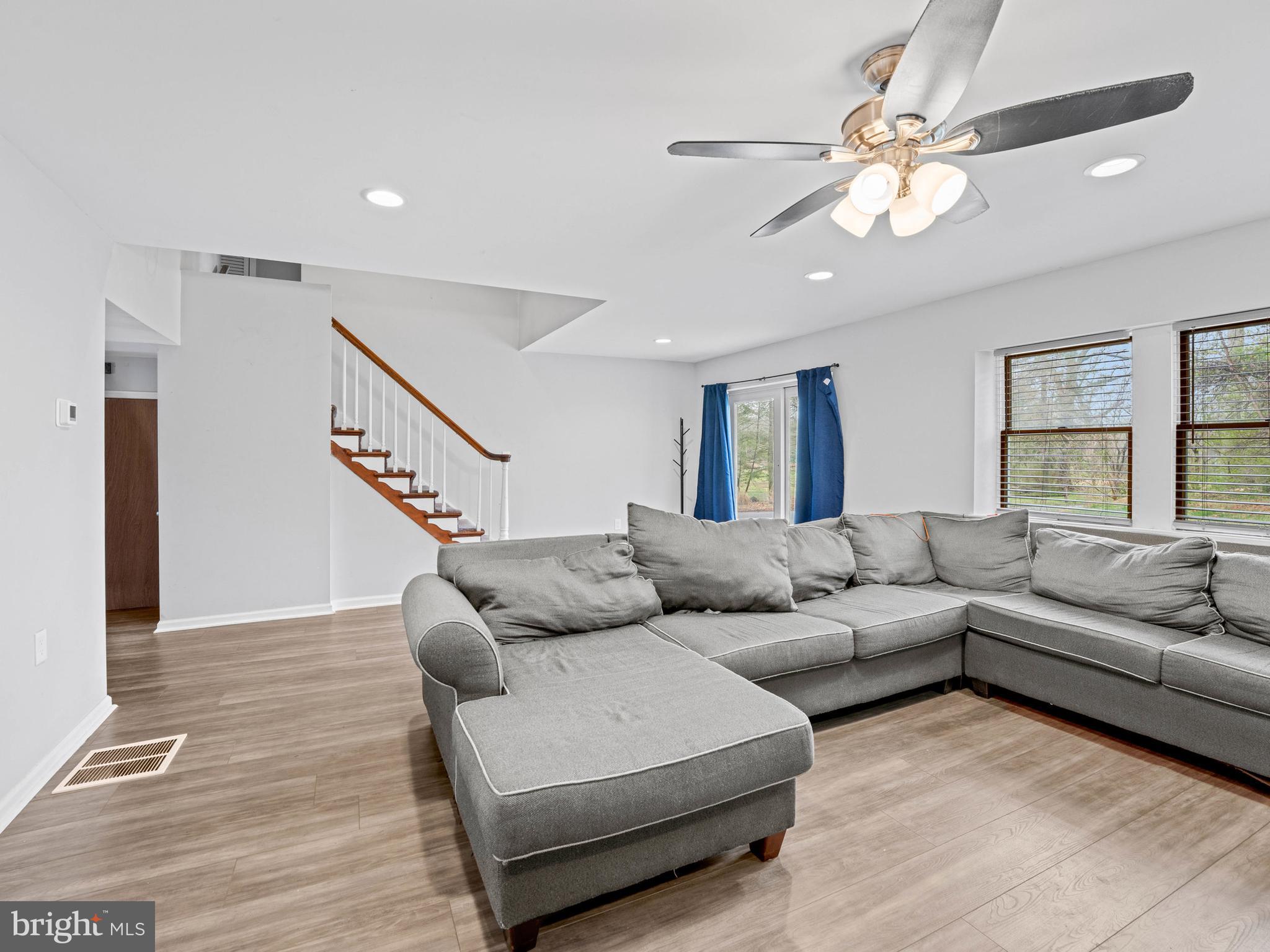 1315 Lenape Road West Chester, PA 19382 - Photo 6 of 40