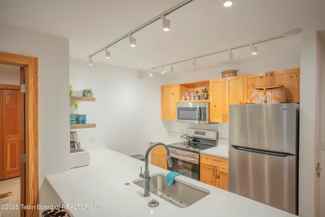 $545,000 | 2740 Shadowmoon Lane, Unit 314, Driggs, ID 83422