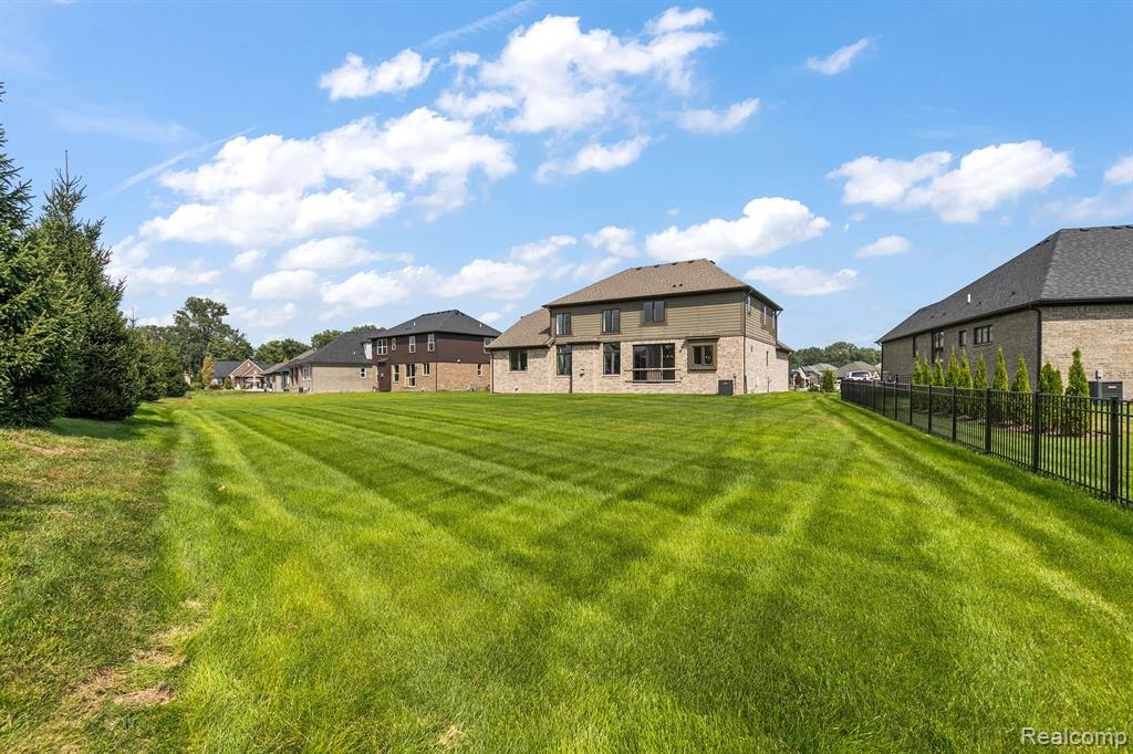 45190 Twin Rivers Road Macomb, MI 48044 - Photo 10 of 56