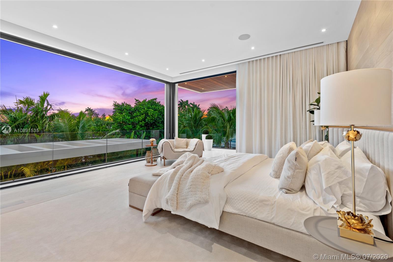 Sunset Islands Miami Beach, FL 33140 - Photo 48 of 72