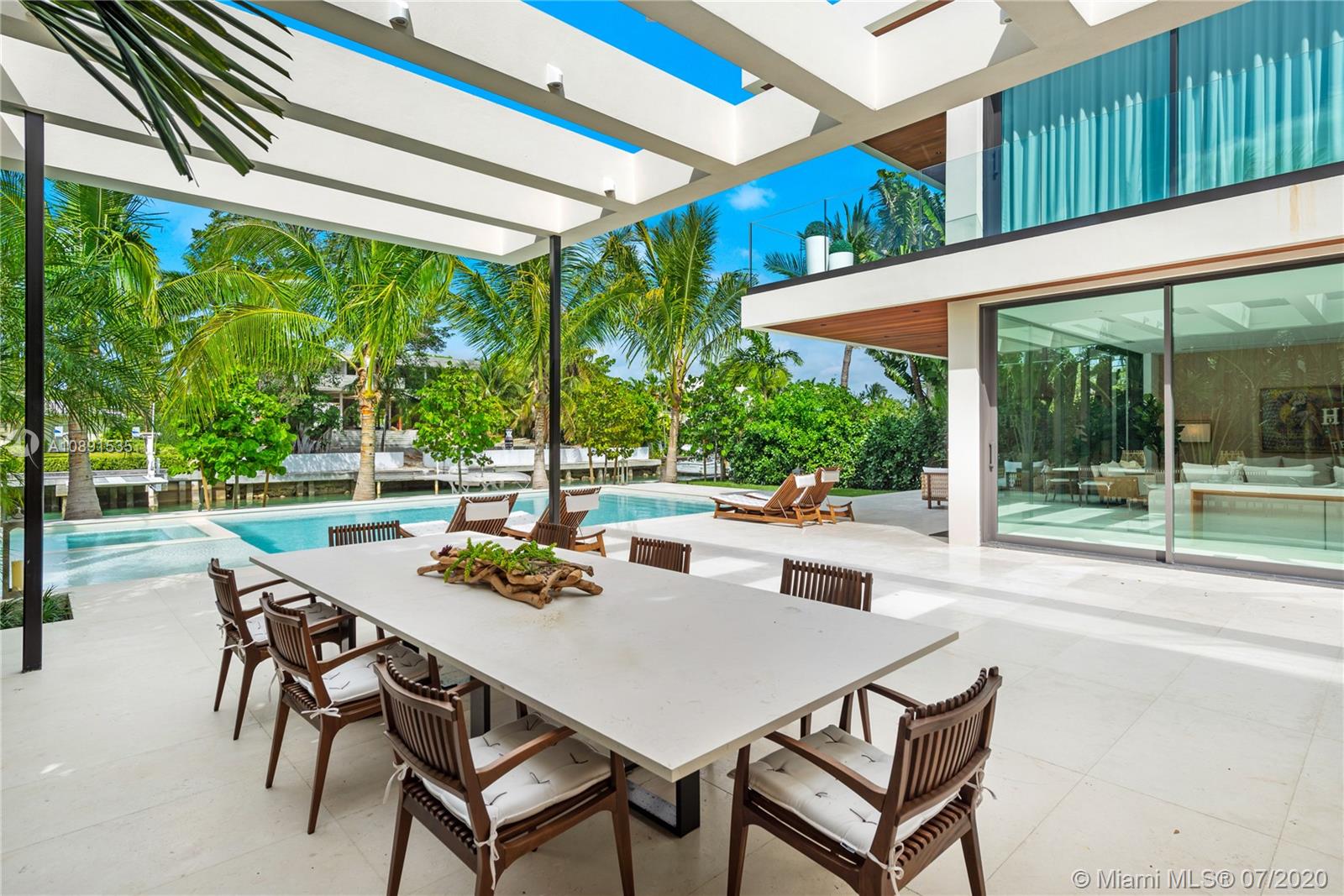 Sunset Islands Miami Beach, FL 33140 - Photo 7 of 72