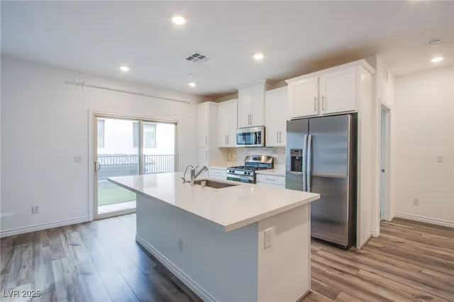 $3,000 | 600 Carriage Hill Drive, Unit 1179, Las Vegas, NV 89138