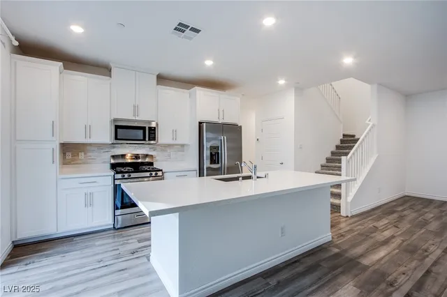 $3,000 | 600 Carriage Hill Drive, Unit 1179, Las Vegas, NV 89138