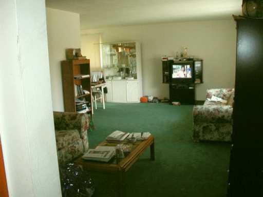 69 Midway Drive McKees Rocks, PA 15136 - Photo 4 of 5 Gallery Image 4
