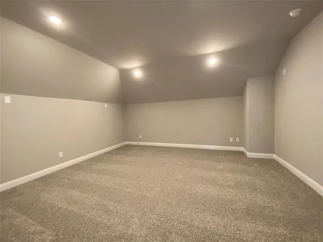 $459,990 | 140 Kenilworth Lane, Greenville, TX 75401