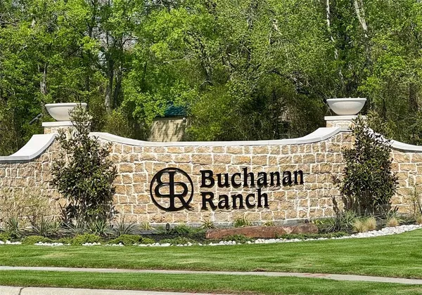 $459,990 | 140 Kenilworth Lane, Greenville, TX 75401