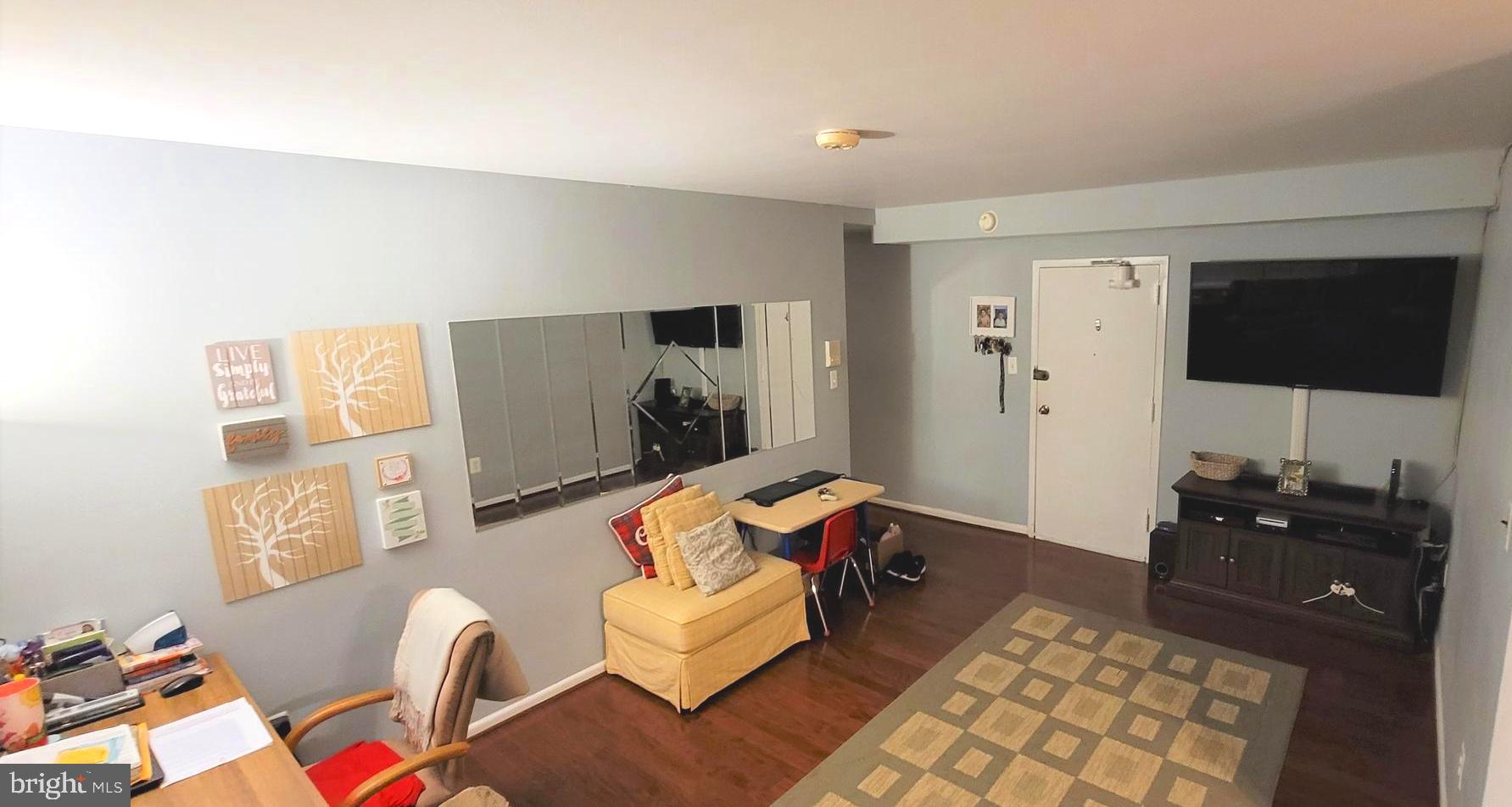 2856 Annandale Road, Unit A4 Falls Church, VA 22042 - Photo 8 of 17 Living room