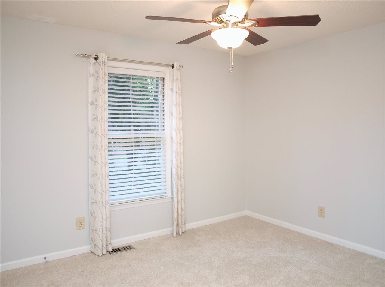 113 Rosehaven Drive Raleigh, NC 27609 - Photo 11 of 16 Photo 11