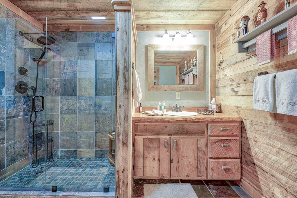 112 North Hiawatha Trail Blue Ridge, GA 30513 - Photo 26 of 36 Gallery Image 26