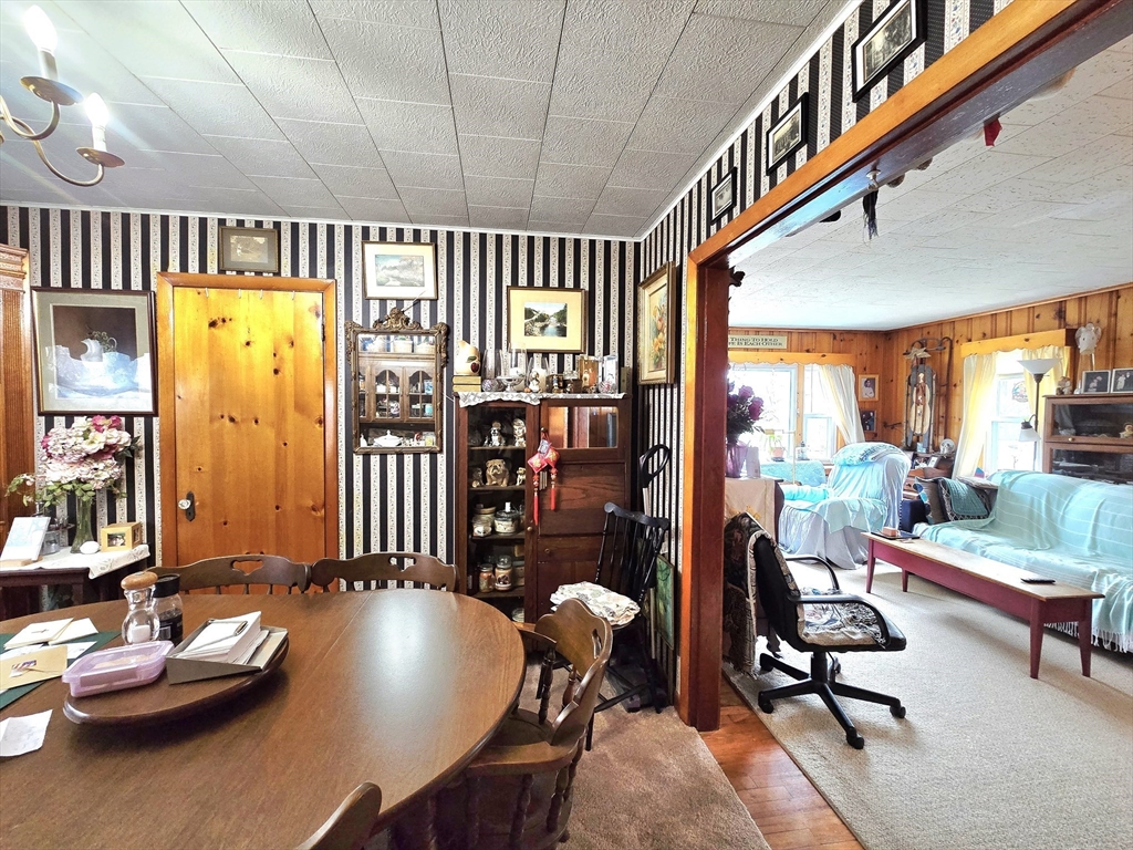 46 1/2 Old Sturbridge Road Southbridge, MA 01550 - Photo 25 of 42