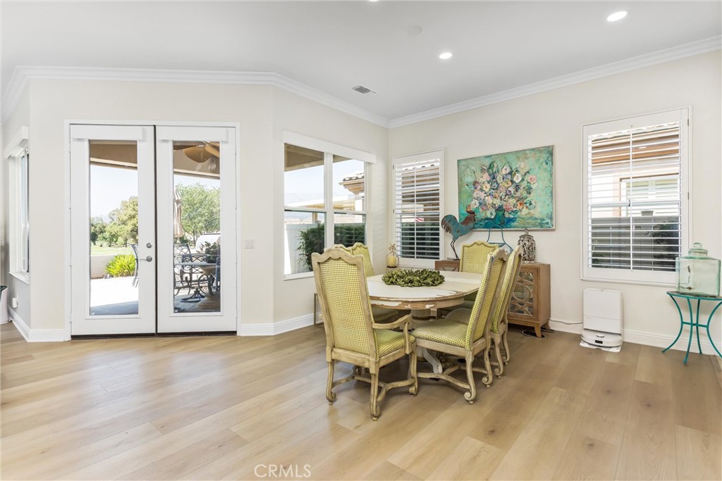 5233 Hampton Road Banning, CA 92220 - Photo 9 of 46 a dining room with furniture and windows