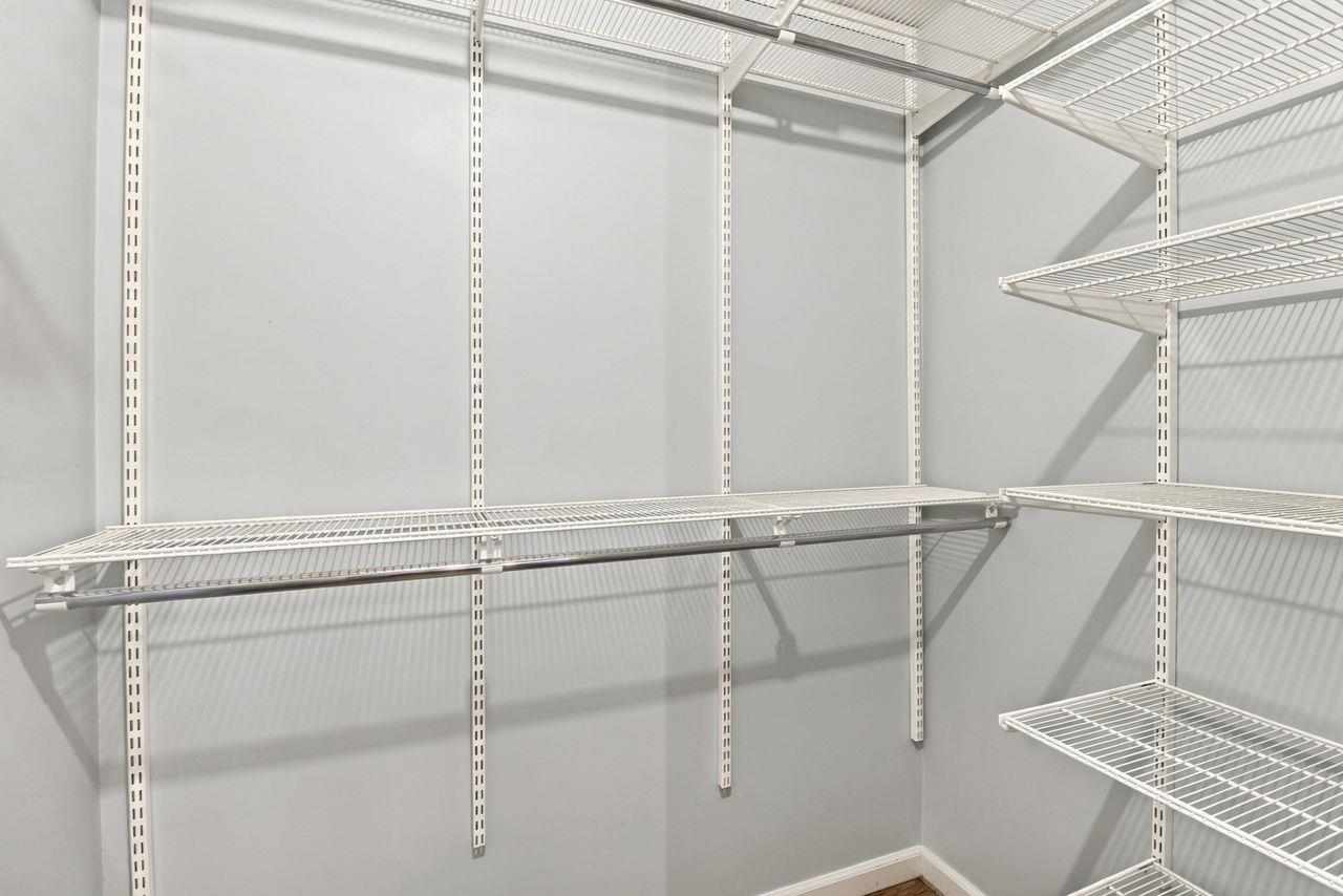 111 Hedge Road Menlo Park, CA 94025 - Photo 36 of 45 Gallery Image 36