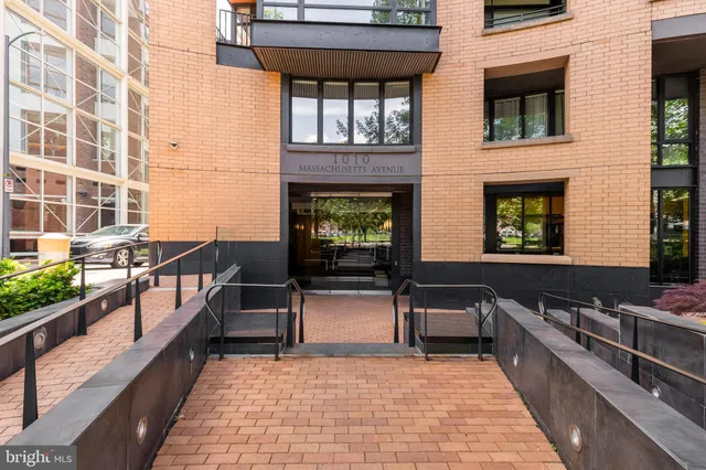 $449,000 | 1010 Massachusetts Avenue Northwest, Unit 211, Washington, DC 20001