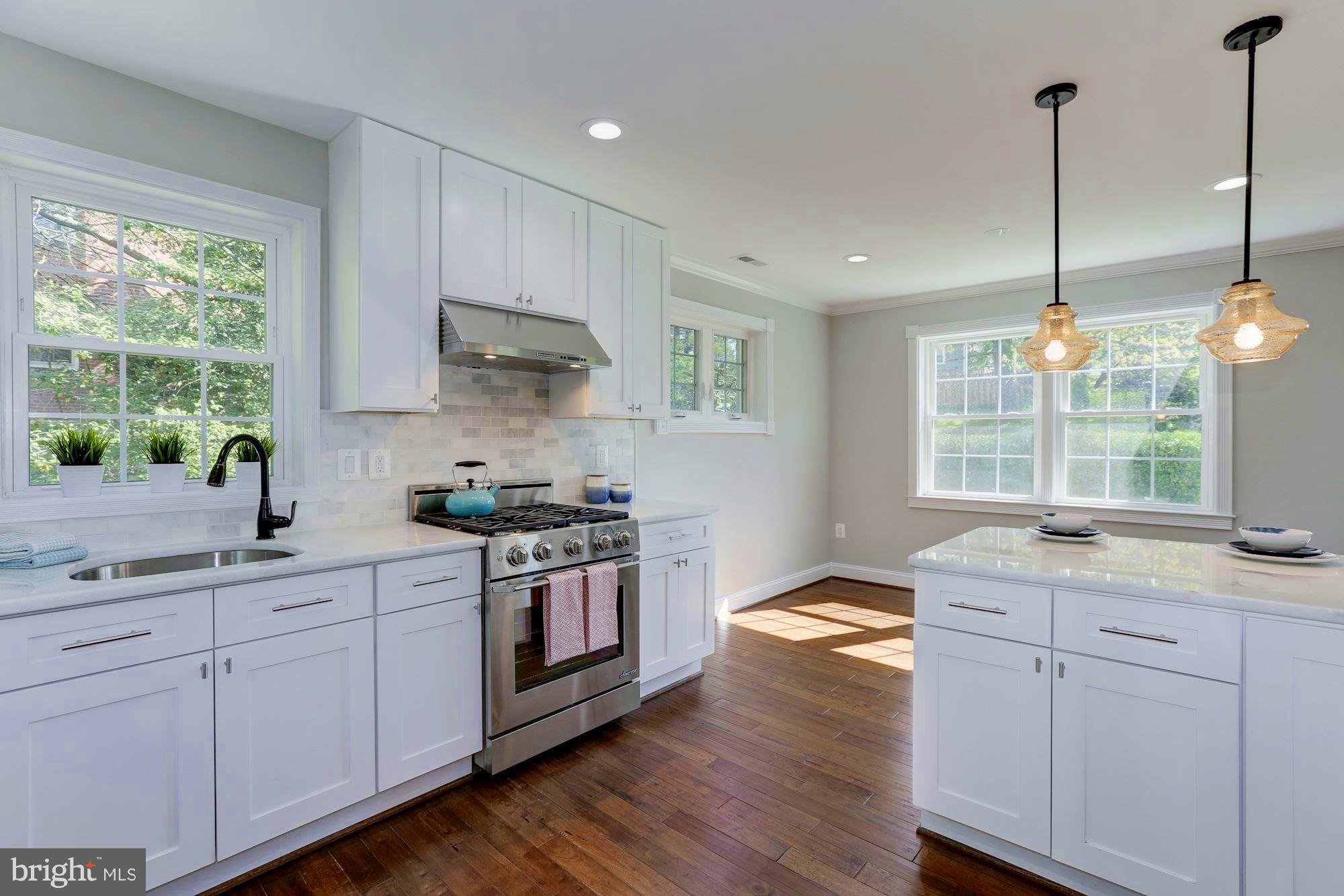 11704 Lytle Street Silver Spring, MD 20902 - Photo 14 of 30 Kitchen