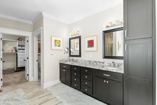 $1,265,000 | 124 Eagle Circle, Vonore, TN 37885