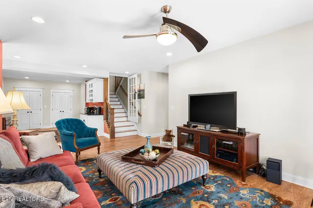 $1,265,000 | 124 Eagle Circle, Vonore, TN 37885