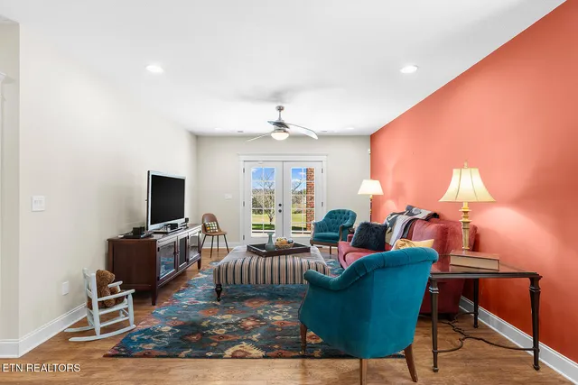 $1,265,000 | 124 Eagle Circle, Vonore, TN 37885