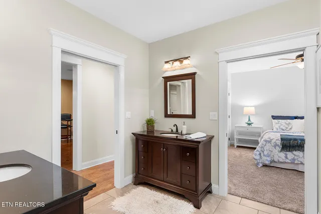 $1,265,000 | 124 Eagle Circle, Vonore, TN 37885