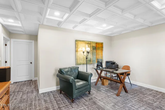 $1,265,000 | 124 Eagle Circle, Vonore, TN 37885