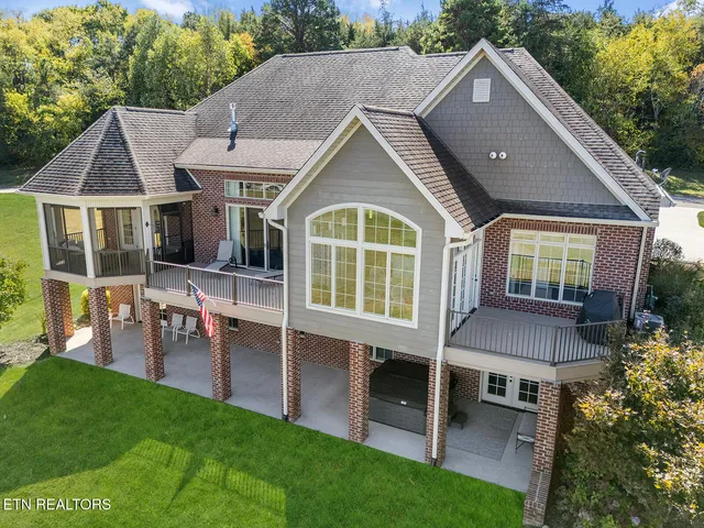 $1,265,000 | 124 Eagle Circle, Vonore, TN 37885