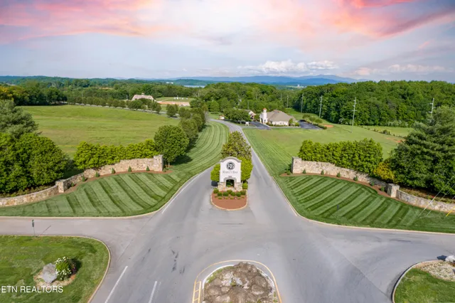 $1,265,000 | 124 Eagle Circle, Vonore, TN 37885