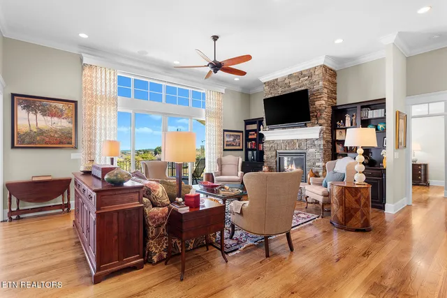 $1,265,000 | 124 Eagle Circle, Vonore, TN 37885