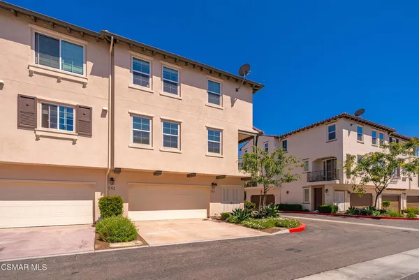 $669,000 | 586 Pioneer Street, Camarillo, CA 93010