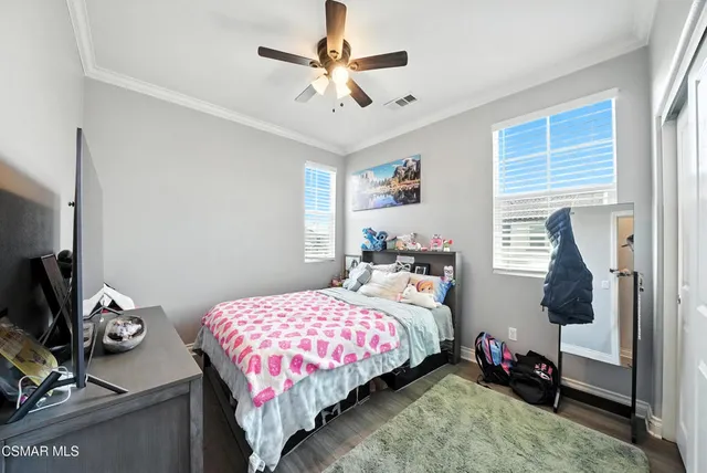 $669,000 | 586 Pioneer Street, Camarillo, CA 93010