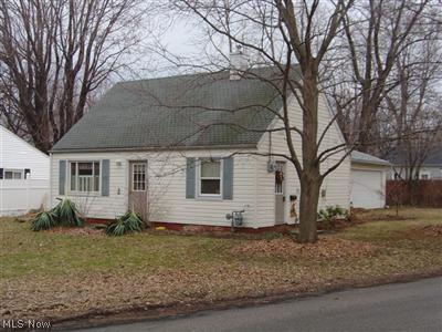 1879 Aberdeen Road Madison, OH 44057 - Photo 1 of 1