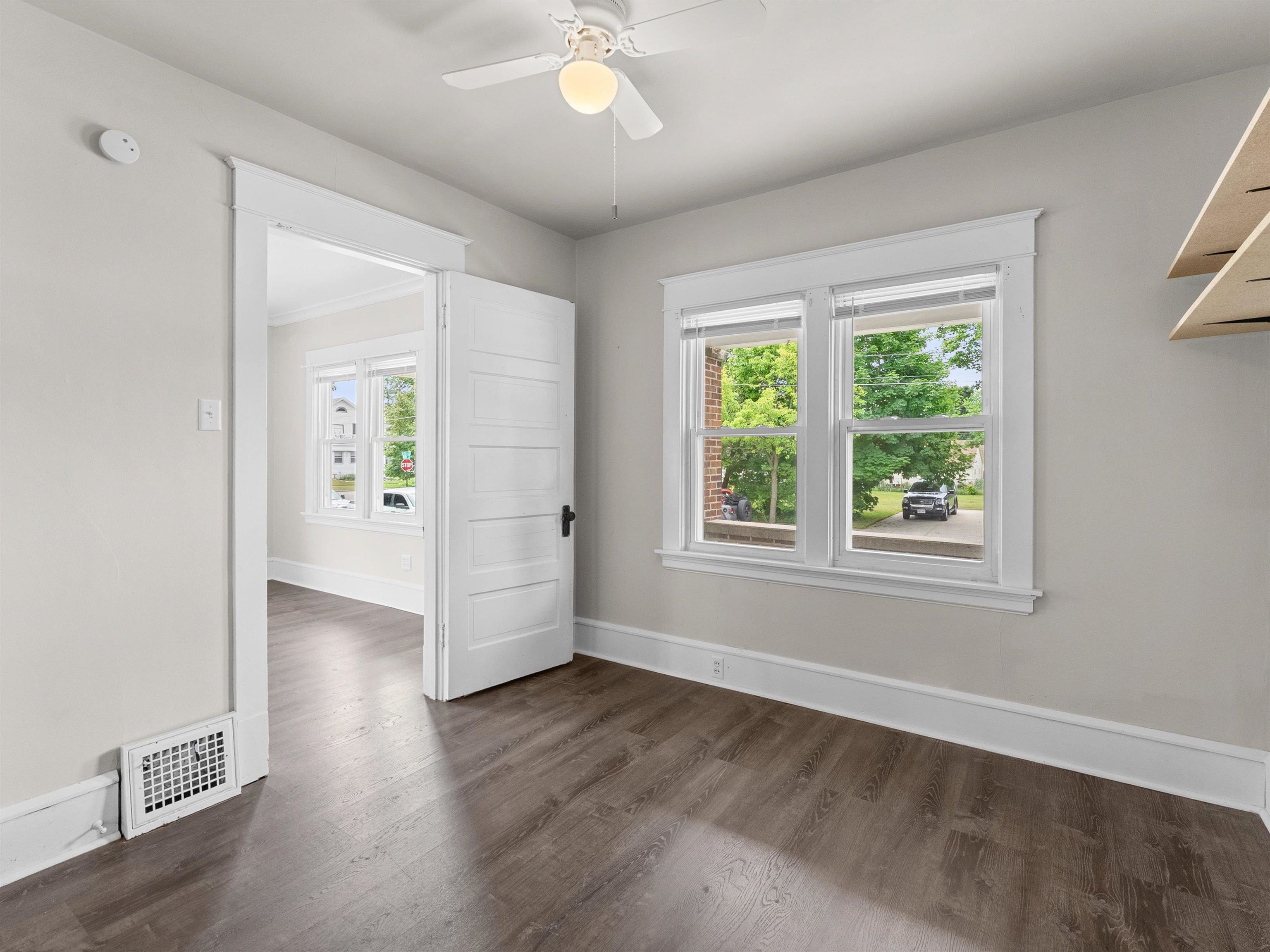1112 Bluff Avenue Sheboygan, WI 53081 - Photo 19 of 28