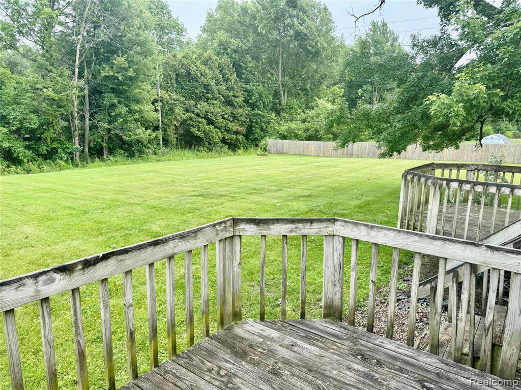 47345 Willis Road Belleville, MI 48111 - Photo 8 of 34