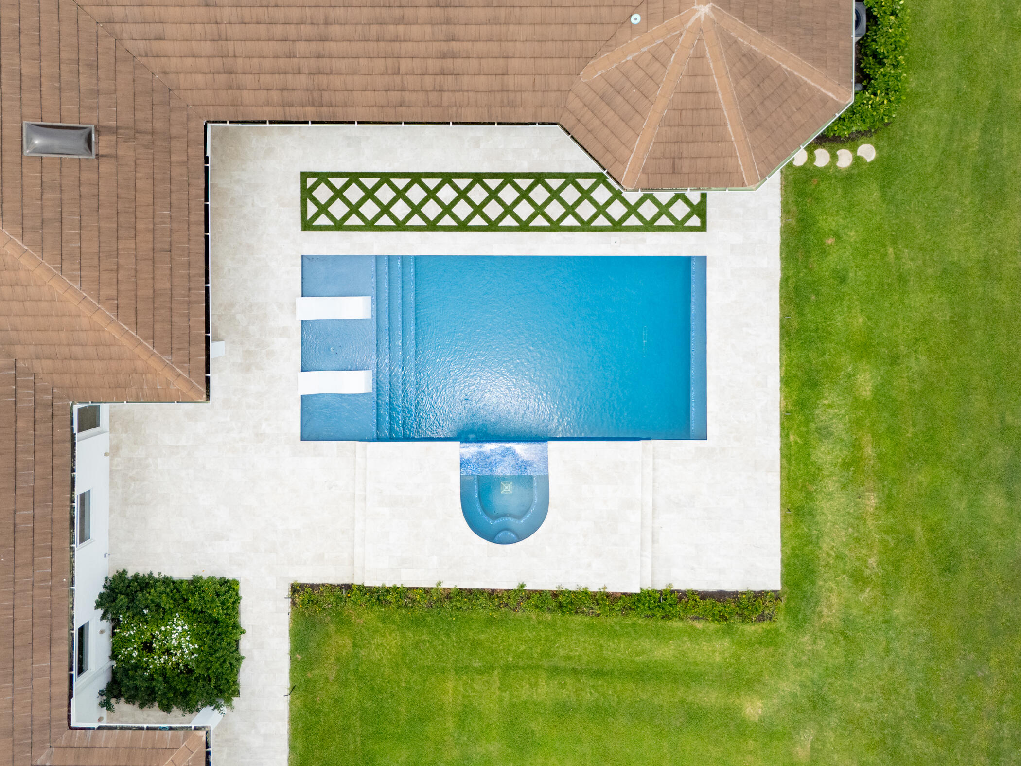 8246 Man O War Road Palm Beach Gardens, FL 33418 - Photo 8 of 55