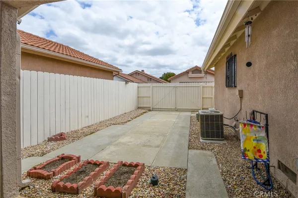 $311,000 | 752 La Regal Drive, Hemet, CA 92545