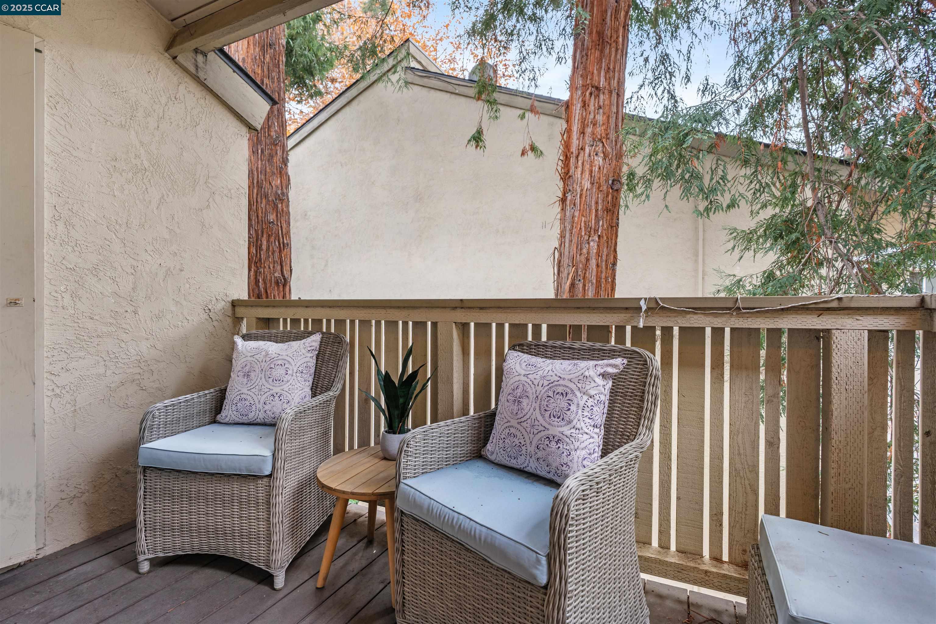 2720 Oak Road, Unit 129 Walnut Creek, CA 94597 - Photo 23 of 32