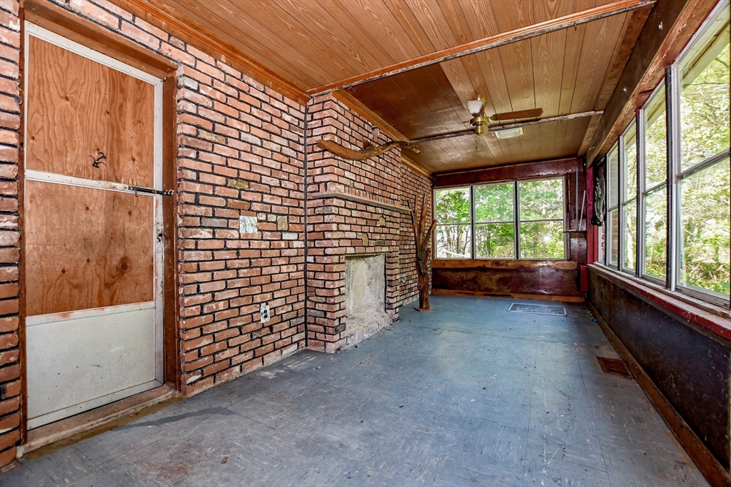 6 Gilbert Way Wareham, MA 02571 - Photo 12 of 41 a view of entryway
