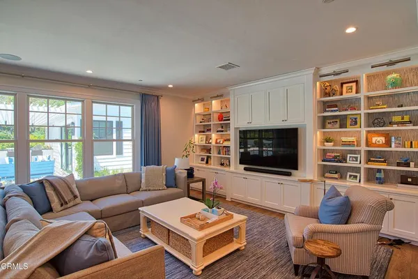 $18,000 | 91 East Bonita Avenue, Sierra Madre, CA 91024