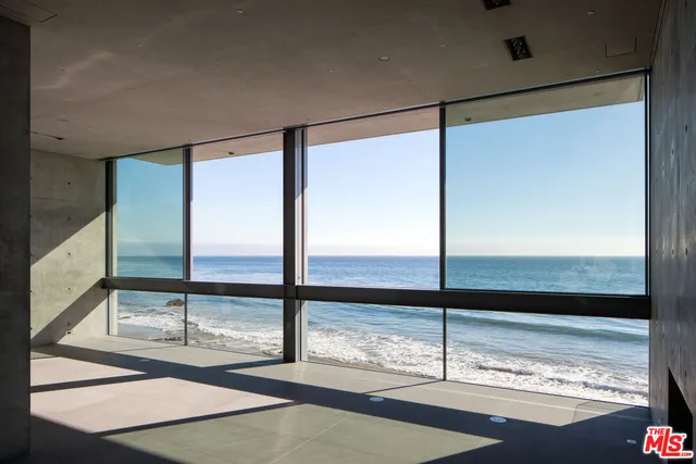 $34,900,000 | 24844 Malibu Road, Malibu, CA 90265
